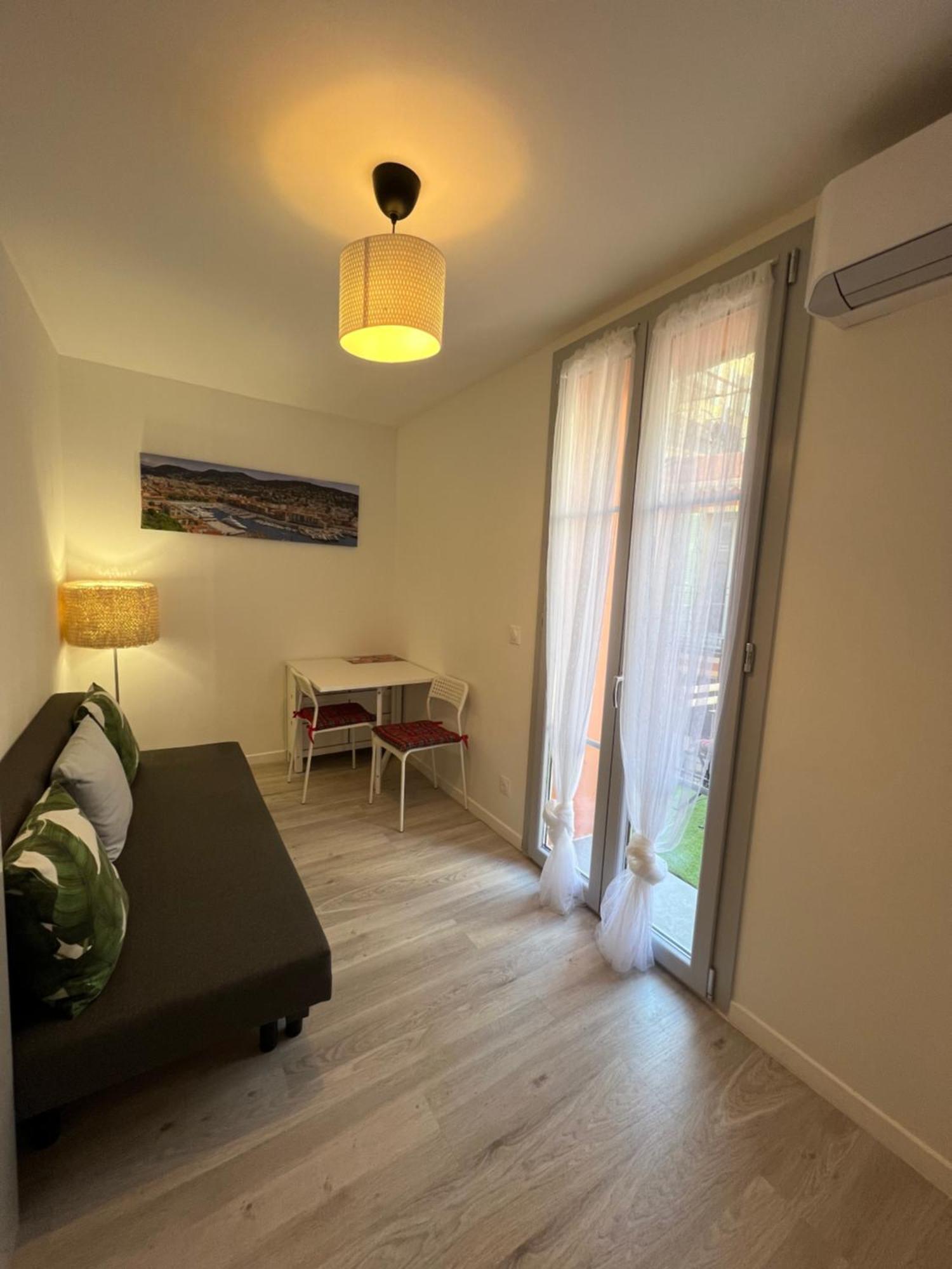 La Cour Du Centre Nice Verde Экстерьер фото