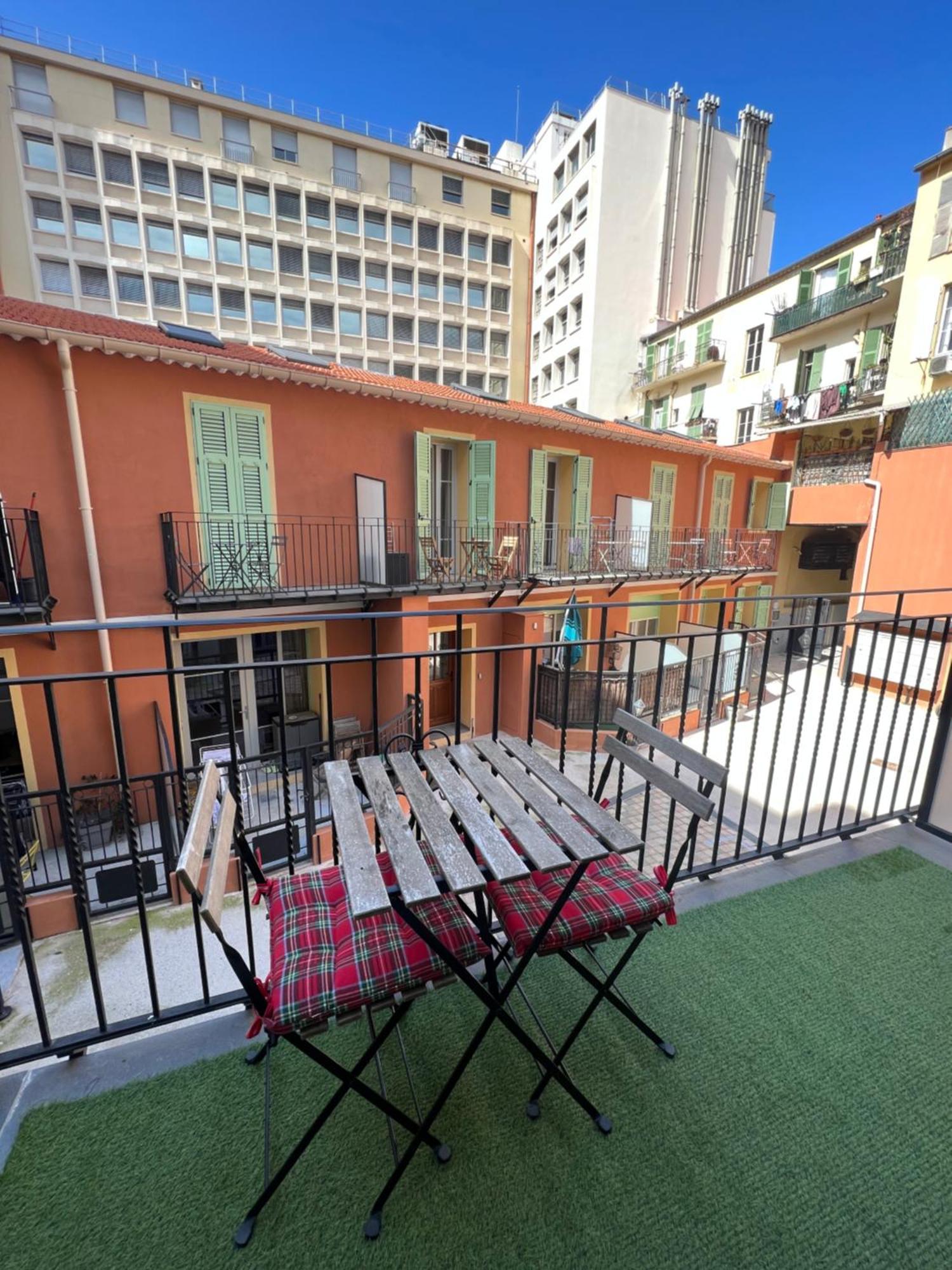 La Cour Du Centre Nice Verde Экстерьер фото